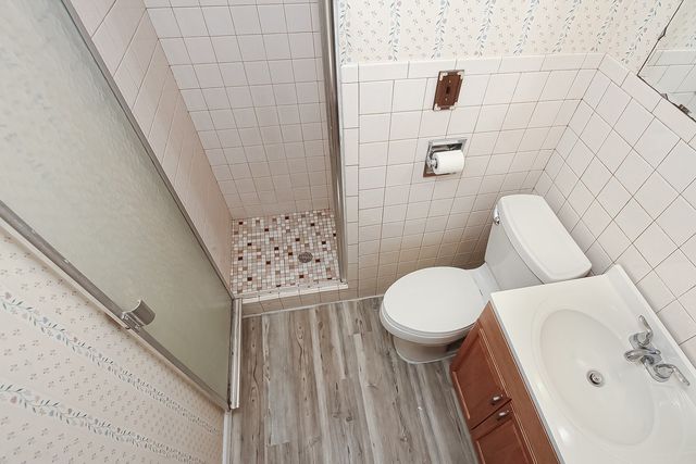 9128 Birch Avenue, Morton Grove, IL 60053