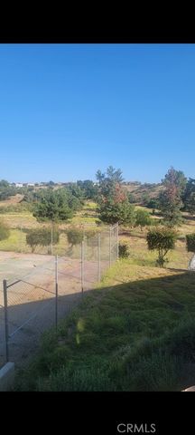 199 Summit View Drive B, Calimesa, CA 92320