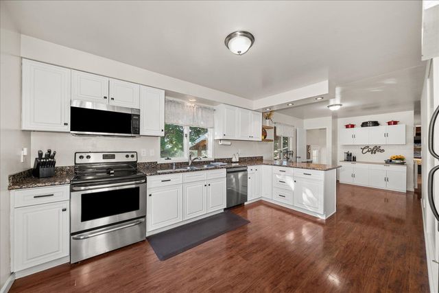 22309 W MCFARLANE Rd, Medical Lake, WA 99022