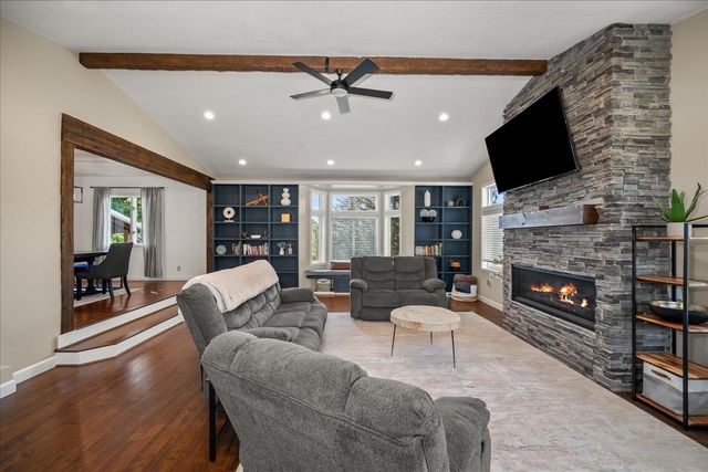 22309 W MCFARLANE Rd, Medical Lake, WA 99022