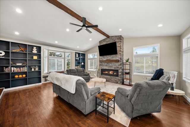 22309 W MCFARLANE Rd, Medical Lake, WA 99022