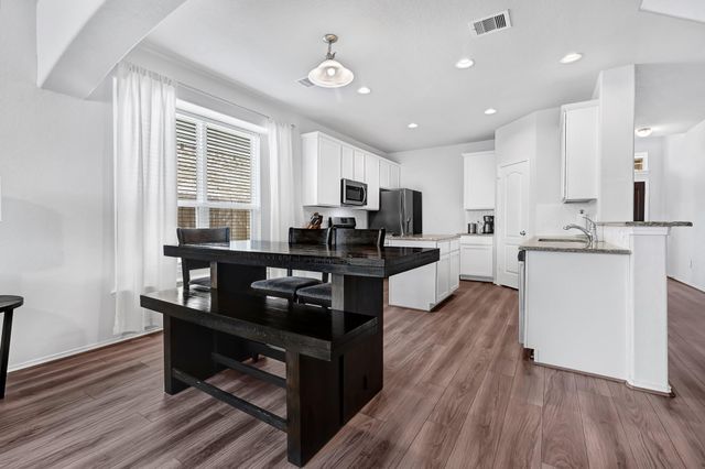 5304 Cascade Court, Alvin, TX 77511