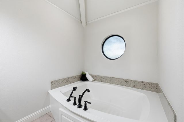 2400 Emerald Circle, Southlake, TX 76092