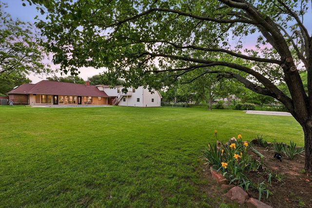 2400 Emerald Circle, Southlake, TX 76092