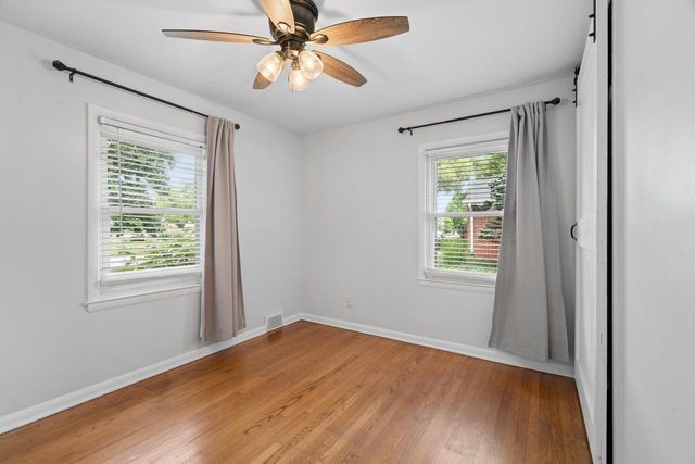 705 Oak STREET, South Milwaukee, WI 53172