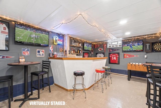 705 Oak STREET, South Milwaukee, WI 53172