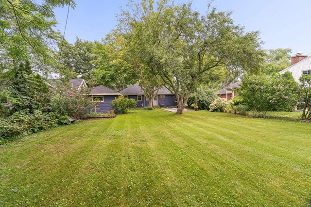 705 Oak STREET, South Milwaukee, WI 53172