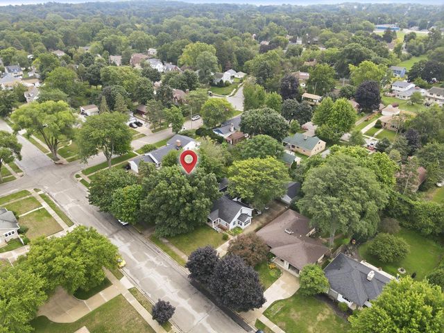 705 Oak STREET, South Milwaukee, WI 53172