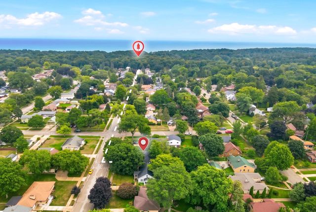 705 Oak STREET, South Milwaukee, WI 53172