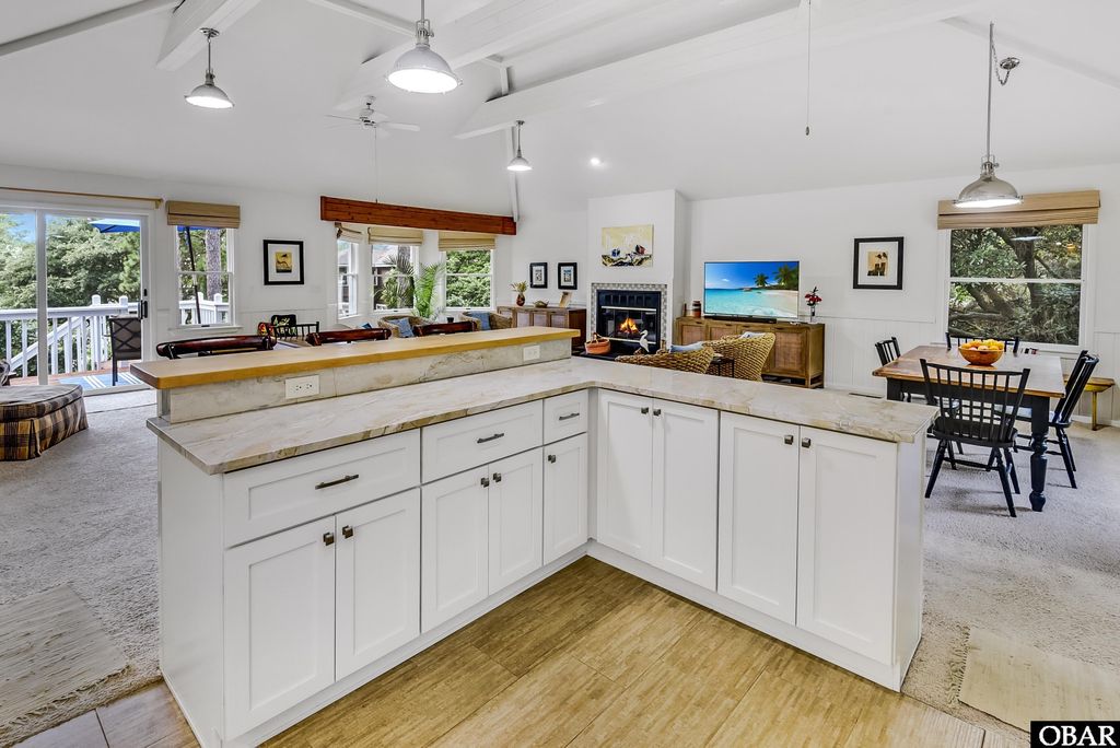 Image 11 of property listing at 1127 Brumsey Court lot 324, Corolla, NC 27927