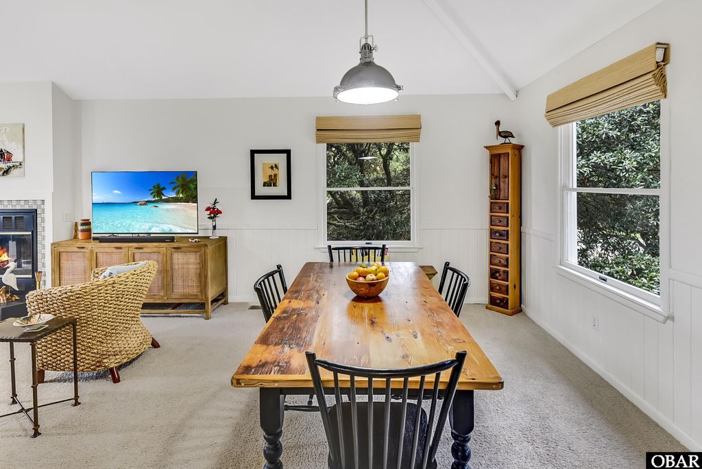 Image 13 of property listing at 1127 Brumsey Court lot 324, Corolla, NC 27927