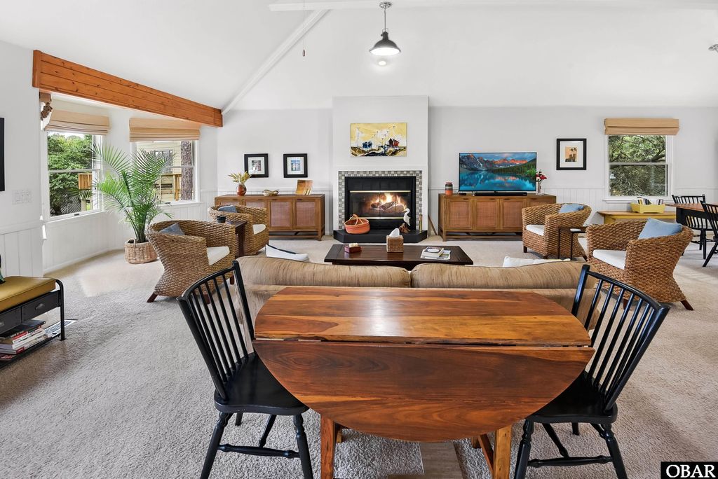 Image 6 of property listing at 1127 Brumsey Court lot 324, Corolla, NC 27927