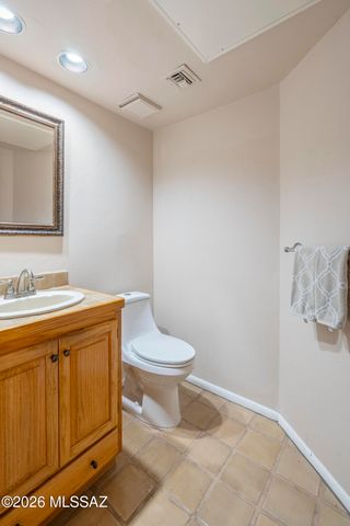 2817 E Sierra Vista Road, Tucson, AZ 85716