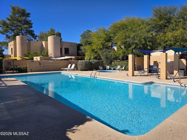 2817 E Sierra Vista Road, Tucson, AZ 85716