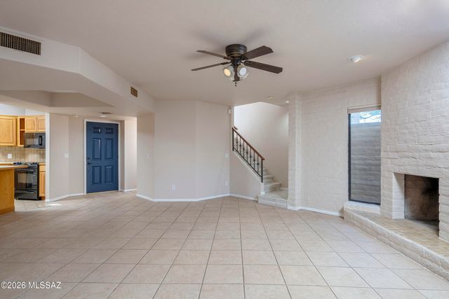 2817 E Sierra Vista Road, Tucson, AZ 85716