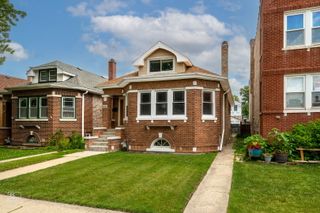 1521 Gunderson Avenue, Berwyn, IL 60402
