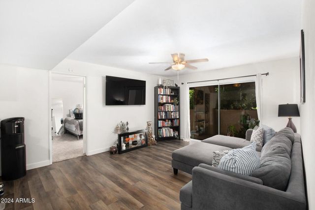 540 N May Street 2081, Mesa, AZ 85201