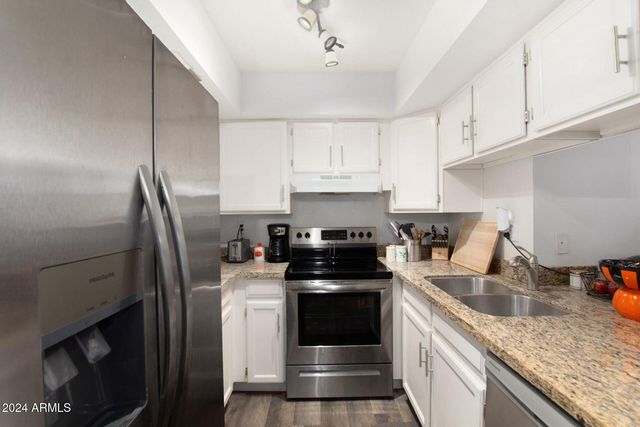 540 N May Street 2081, Mesa, AZ 85201