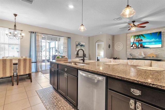 13225 WATERLEAF GARDEN CIRCLE, Riverview, FL 33579