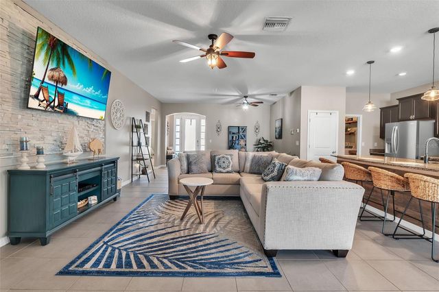 13225 WATERLEAF GARDEN CIRCLE, Riverview, FL 33579