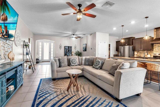 13225 WATERLEAF GARDEN CIRCLE, Riverview, FL 33579