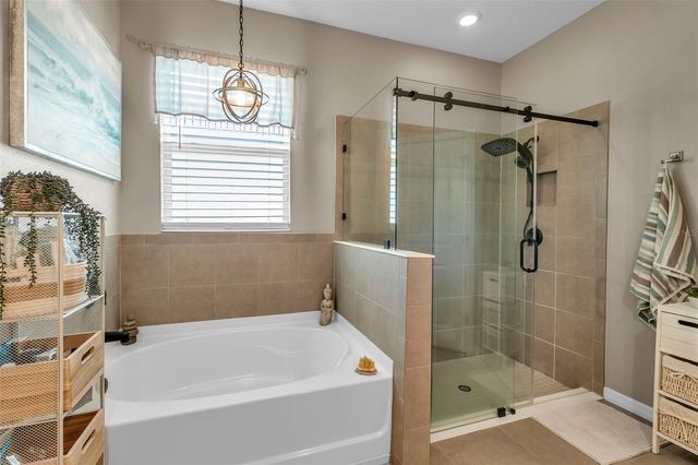 13225 WATERLEAF GARDEN CIRCLE, Riverview, FL 33579