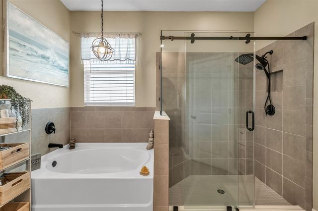 13225 WATERLEAF GARDEN CIRCLE, Riverview, FL 33579