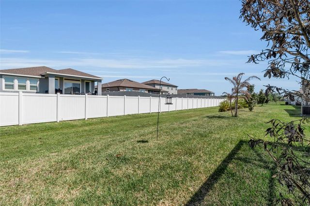 13225 WATERLEAF GARDEN CIRCLE, Riverview, FL 33579