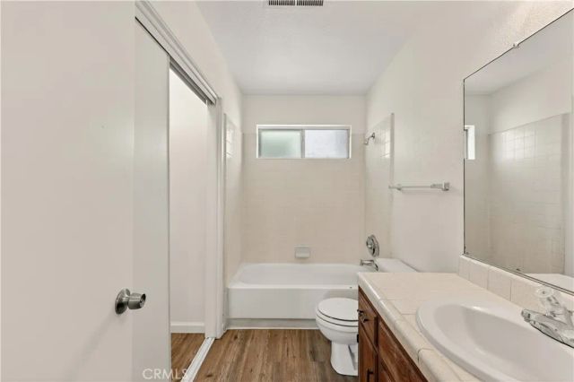 1646 W North Bear Creek, Merced, CA 95348