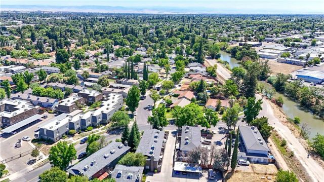 1646 W North Bear Creek, Merced, CA 95348