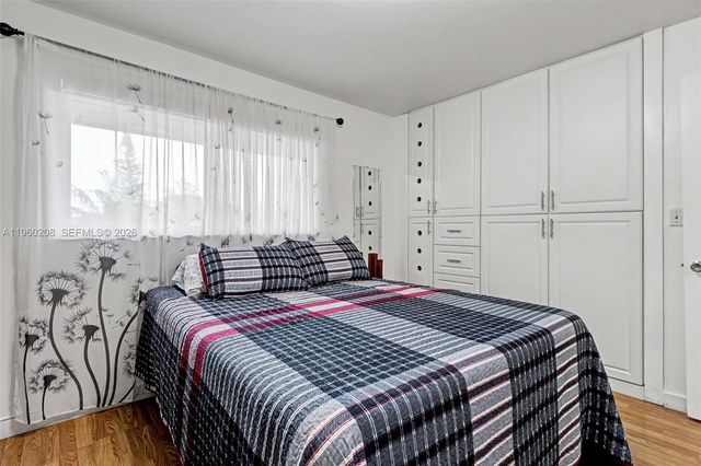 5100 Washington St 207, Hollywood, FL 33021