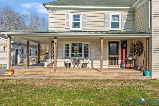 562 Bobcat Ln, Little Plymouth, VA 23091