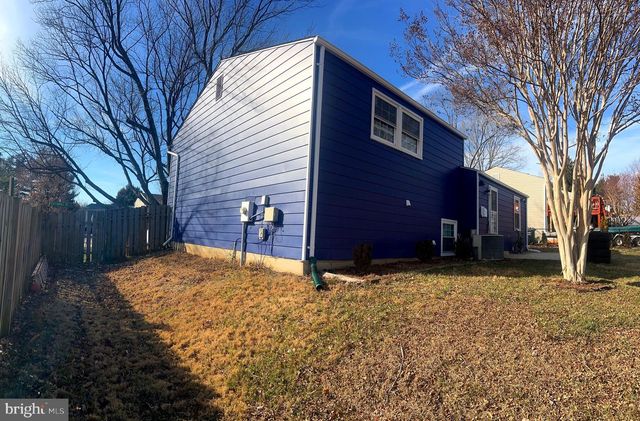 19221 STALEYBRIDGE RD, Germantown, MD 20876