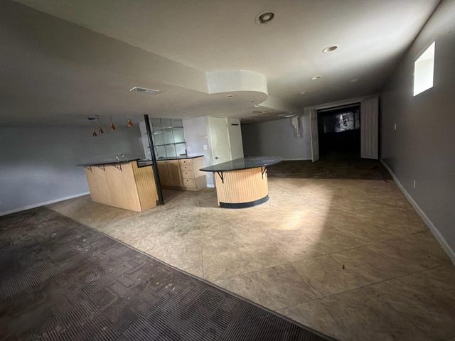 8560 Elmcreek Court, Florence, KY 41042