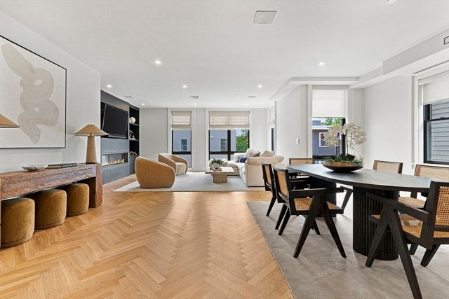532 E. 3rd Street 5, Boston, MA 02127