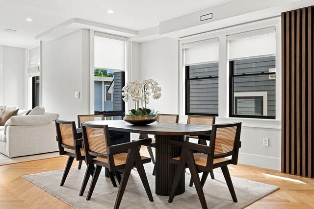 532 E. 3rd Street 5, Boston, MA 02127
