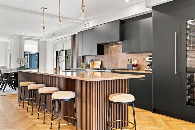 532 E. 3rd Street 5, Boston, MA 02127