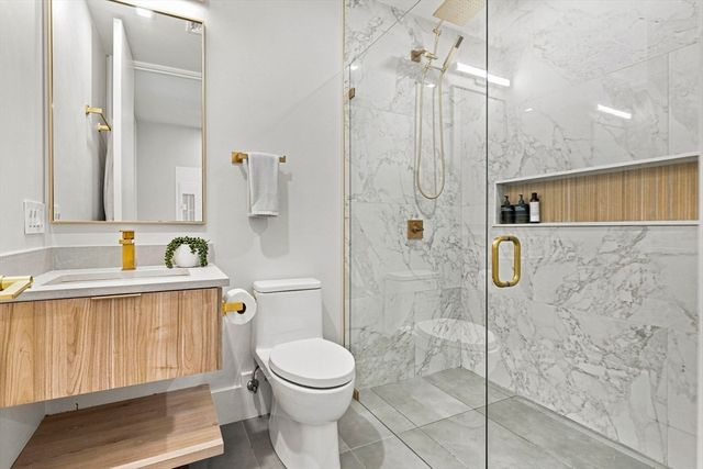 532 E. 3rd Street 5, Boston, MA 02127