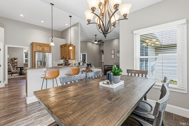 51678 Meadow Pointe Drive, Granger, IN 46530
