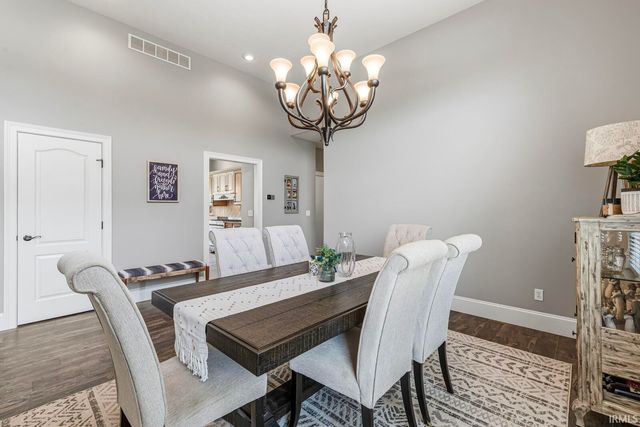 51678 Meadow Pointe Drive, Granger, IN 46530