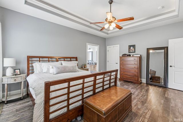 51678 Meadow Pointe Drive, Granger, IN 46530