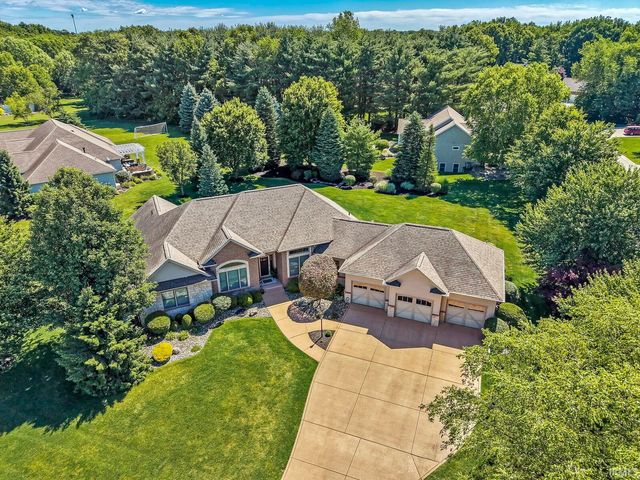 51678 Meadow Pointe Drive, Granger, IN 46530