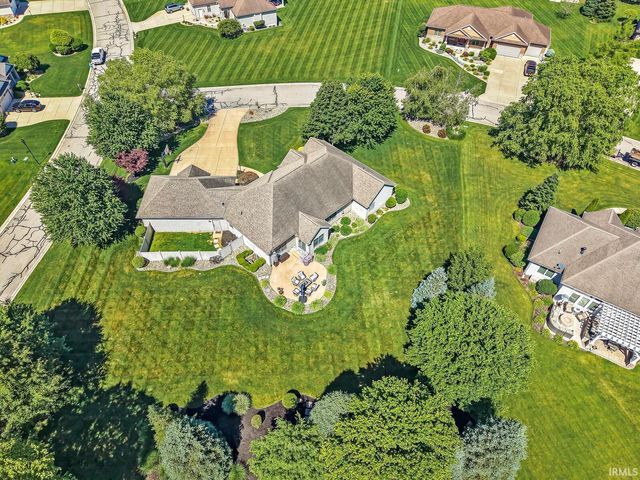 51678 Meadow Pointe Drive, Granger, IN 46530