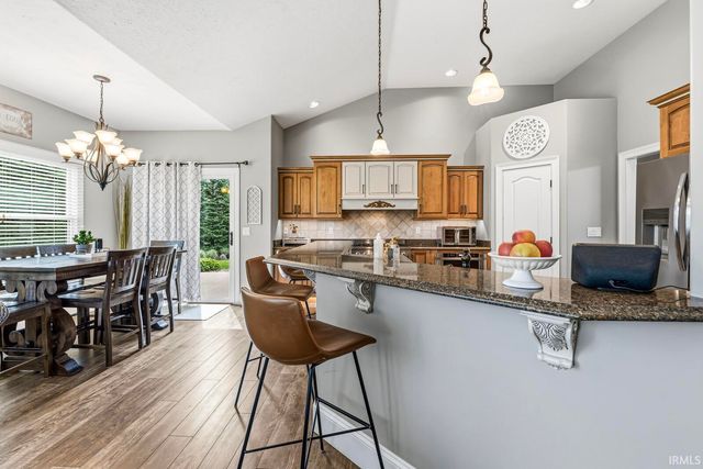 51678 Meadow Pointe Drive, Granger, IN 46530