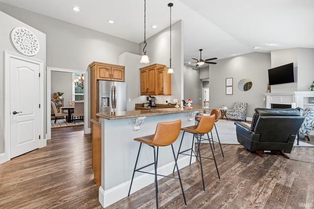 51678 Meadow Pointe Drive, Granger, IN 46530