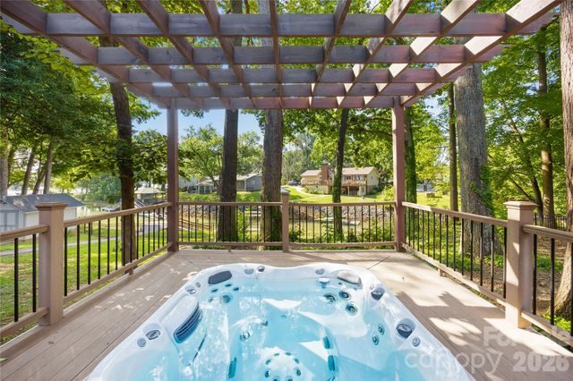 116 Stover Road, Mooresville, NC 28117