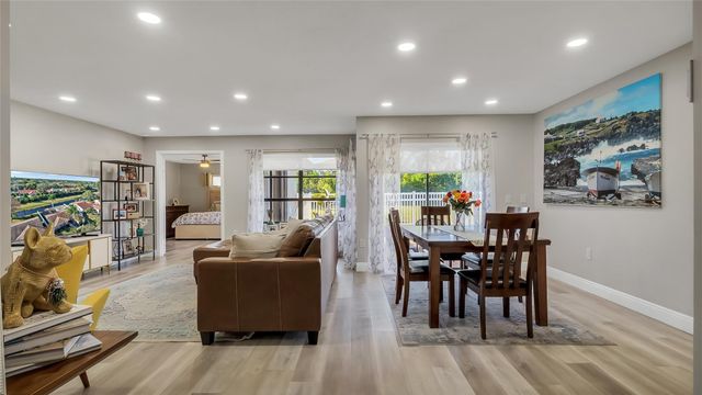 16932 SW 5th Way, Weston, FL 33326