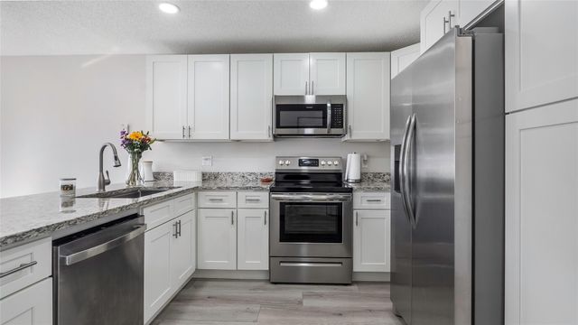 16932 SW 5th Way, Weston, FL 33326