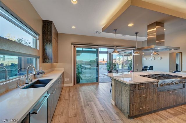 6832 Apogee Ridge Court, Las Vegas, NV 89135