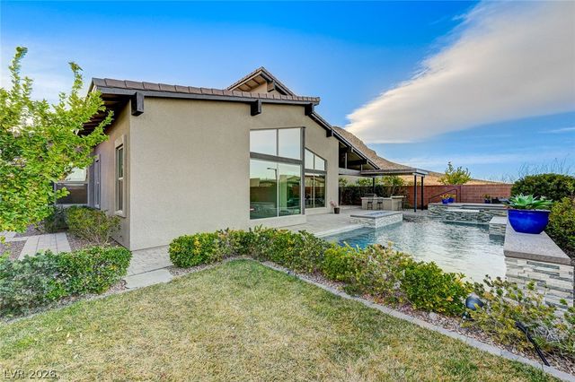 6832 Apogee Ridge Court, Las Vegas, NV 89135